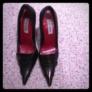Steve Madden Black High Heel Pump
